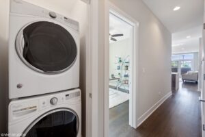 14 1220wohio2 44 laundryroom hires
