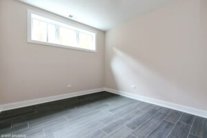 17 1226wohio1 18 bedroom hires