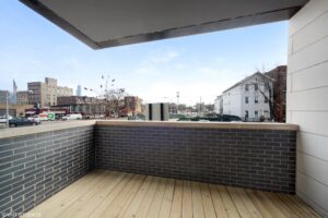 25 1220wohiostreet1 66002 deck hires