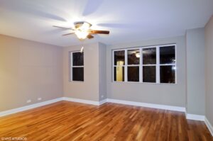 5 2442whomer 14 primarybedroom hires